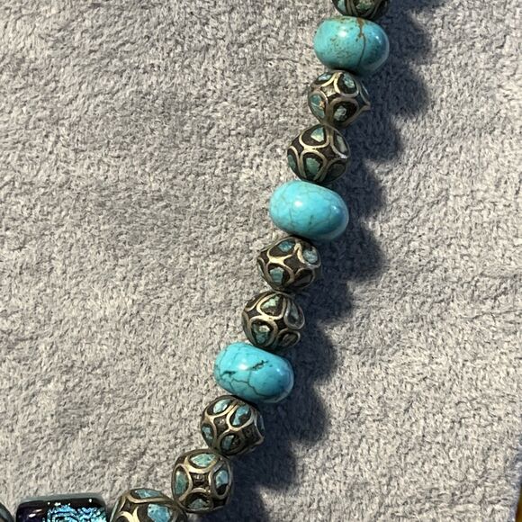 Real Turquoise Inlay & Silver Beaded Necklace W/ Dichroic Art Glass Pendant - Picture 5 of 7